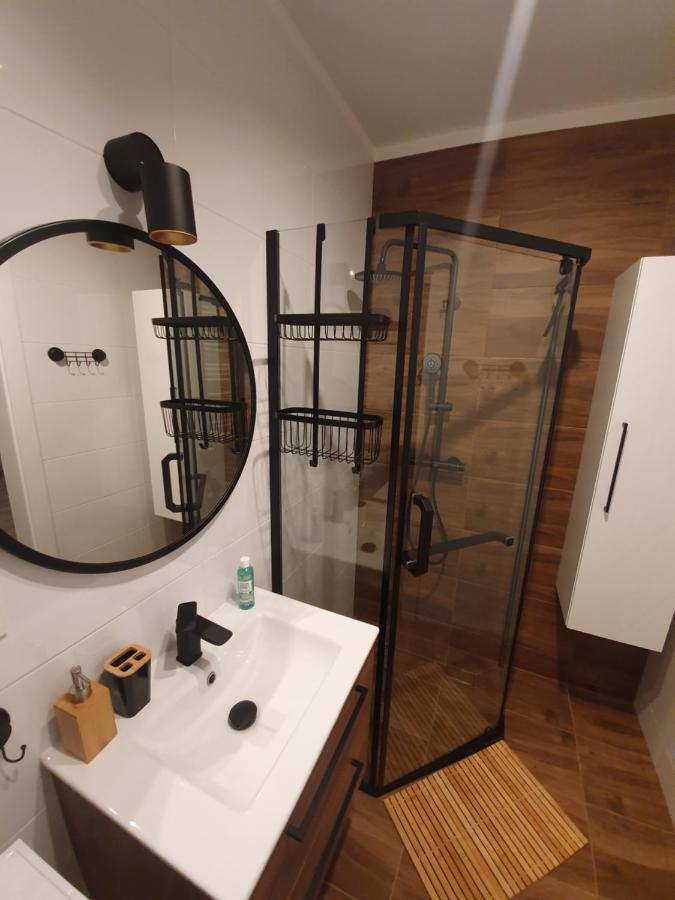 Apartament Number One Nova Wozownia Leszno  Bagian luar foto